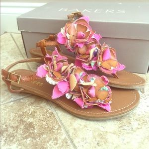 Adorable flowered sandals